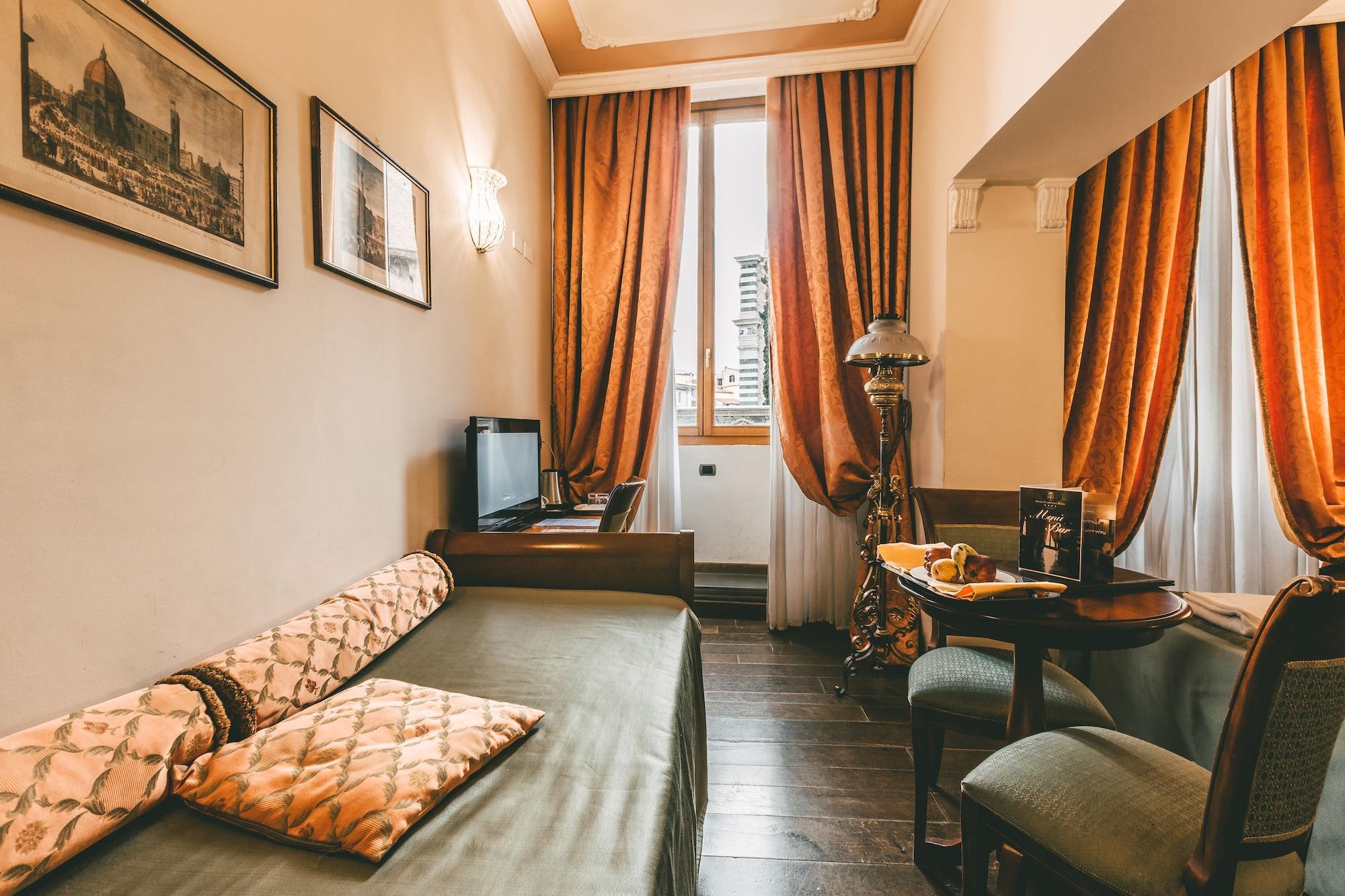 Domus Florentiae Hotel Firenze Bagian luar foto