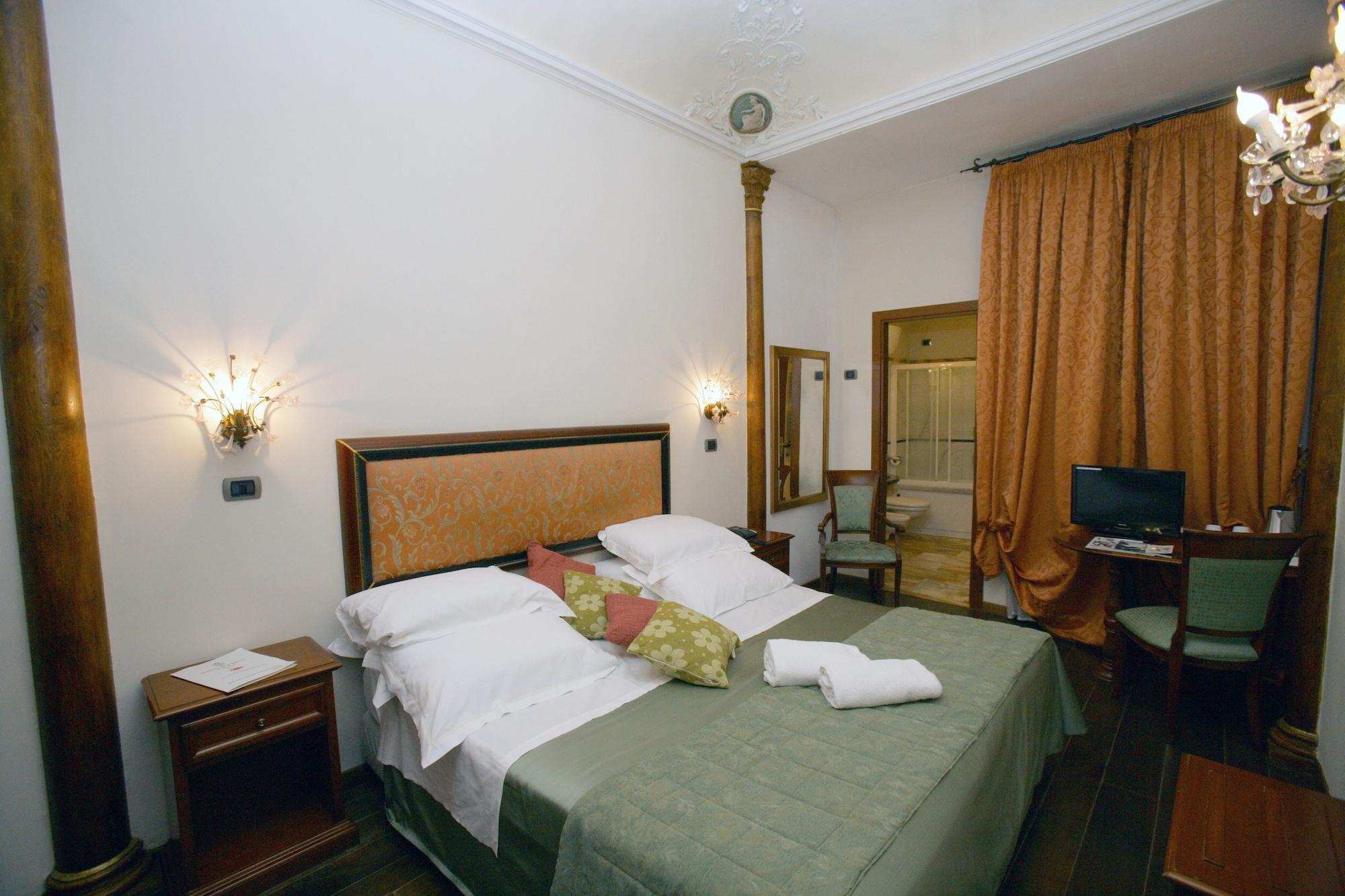 Domus Florentiae Hotel Firenze Bagian luar foto