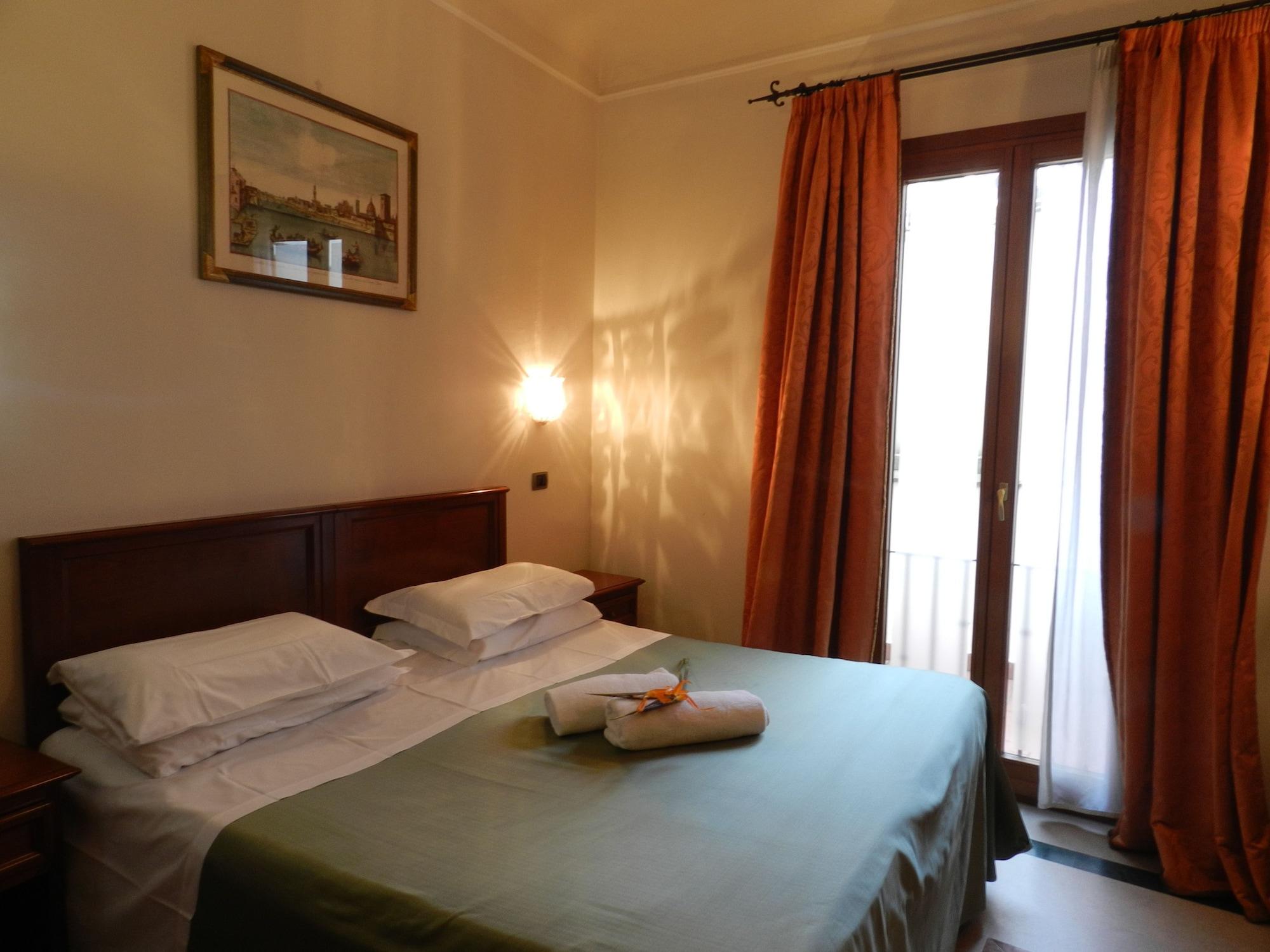 Domus Florentiae Hotel Firenze Bagian luar foto
