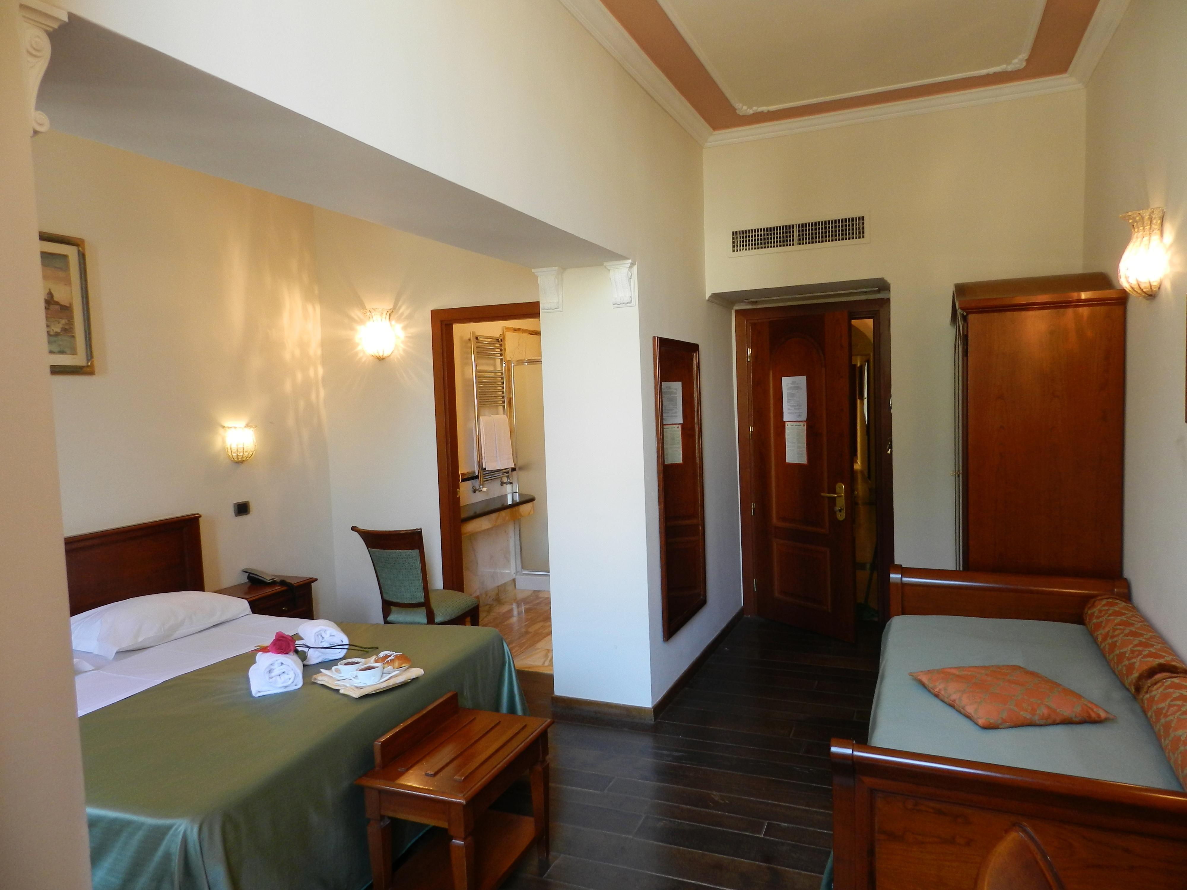 Domus Florentiae Hotel Firenze Bagian luar foto