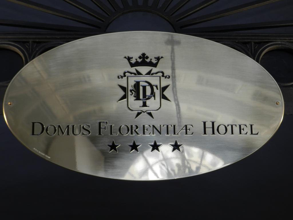 Domus Florentiae Hotel Firenze Bagian luar foto